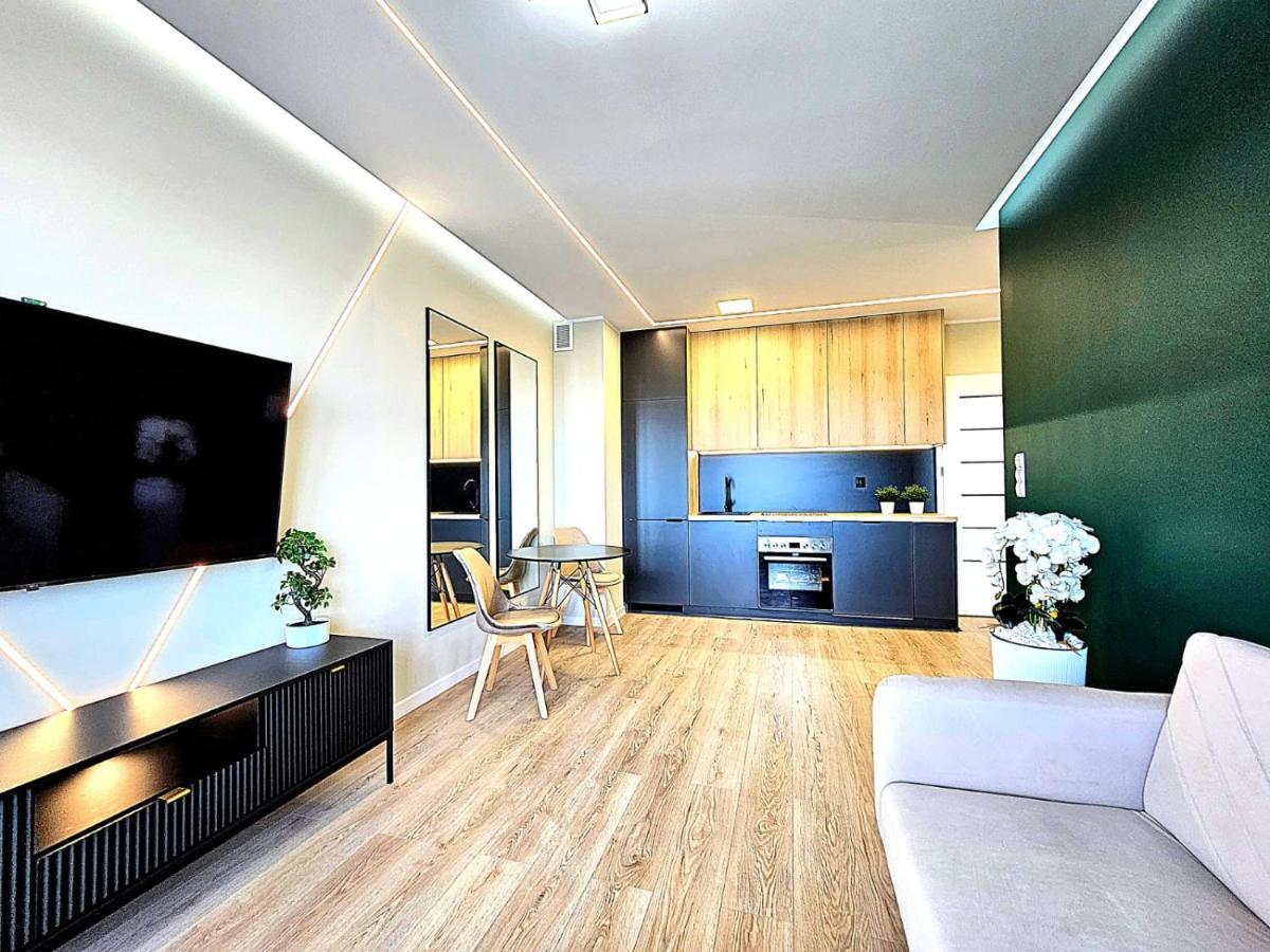 Апартаменти Nowy Apartament 53 Z Klimatyzacja Ілава Екстер'єр фото